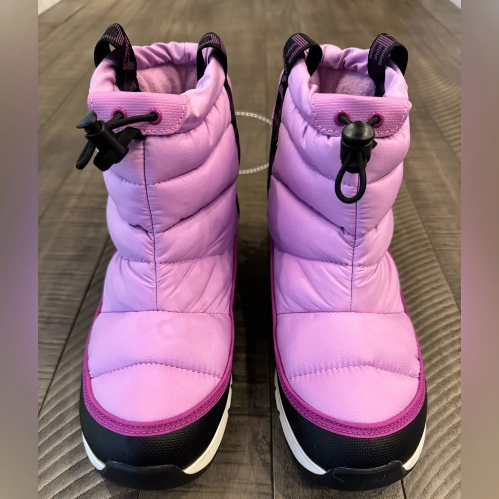 The North Face Thermoball Pull-On Waterproof Snow Boot Youth Size 7 (NWOT)